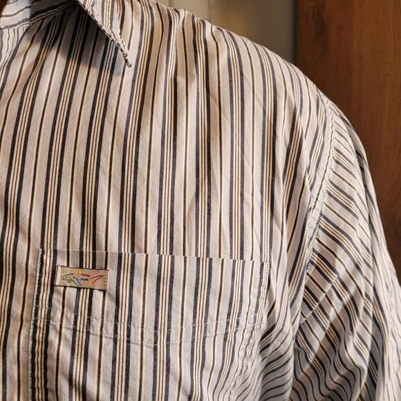 Greg Norman Pinstripe Button Down Shirt L Shark Logo Light Blue Golf Preppy - Picture 4 of 10